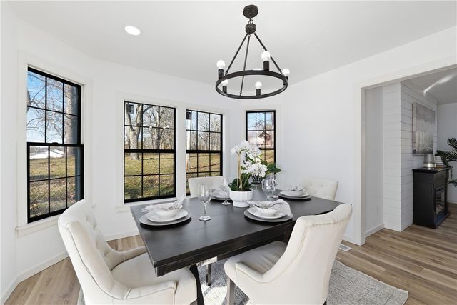 578 County Road 227, Eureka Springs, AR 72631