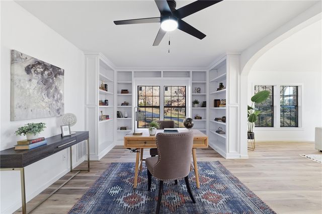 578 County Road 227, Eureka Springs, AR 72631