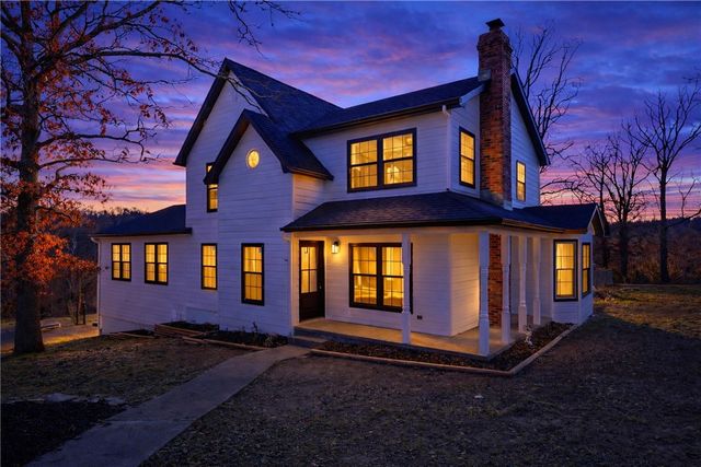 578 County Road 227, Eureka Springs, AR 72631