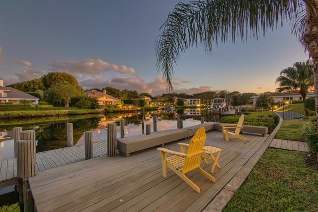 2926 Rhone Drive, Palm Beach Gardens, FL 33410