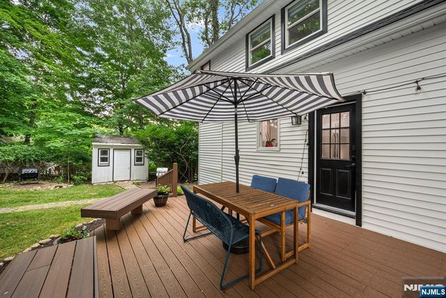 40 W Oak Street, Ramsey, NJ 07446