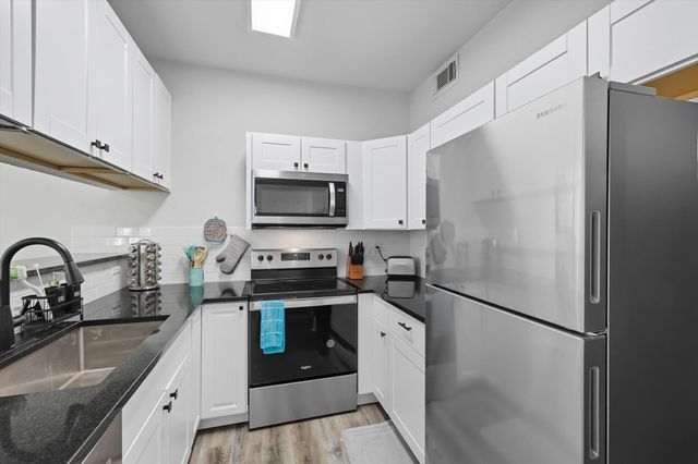 4430 Point Boulevard 203, Garland, TX 75043