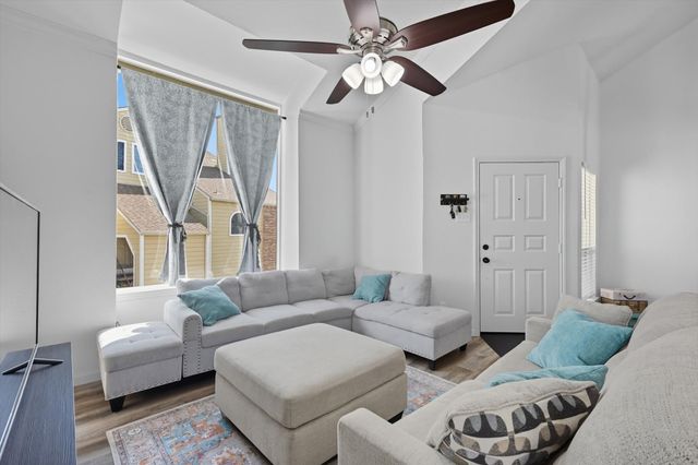 4430 Point Boulevard 203, Garland, TX 75043