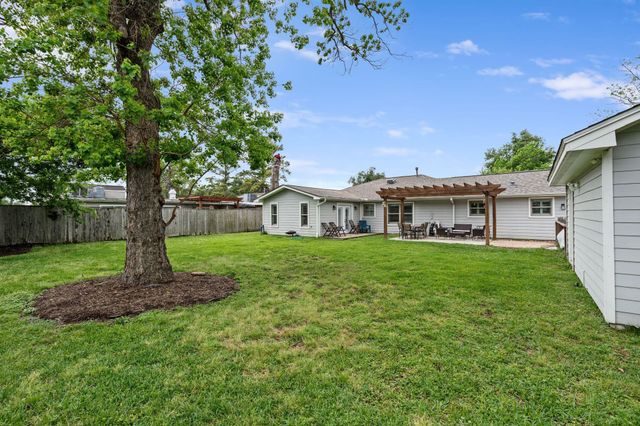 1506 Freedonia Drive, Houston, TX 77055