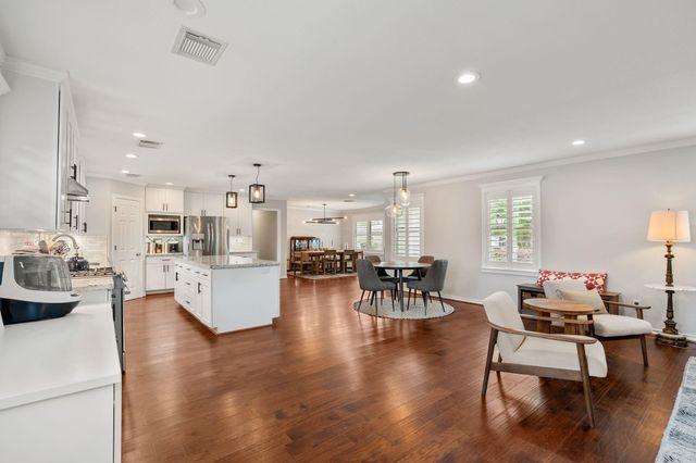 1506 Freedonia Drive, Houston, TX 77055