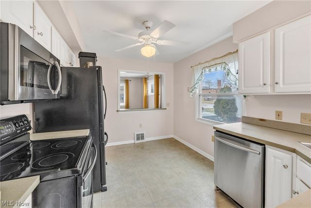 15414 Chatfield Avenue, Cleveland, OH 44111