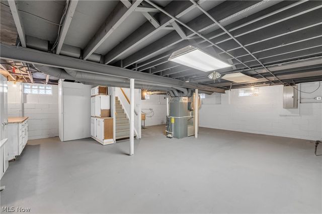 15414 Chatfield Avenue, Cleveland, OH 44111