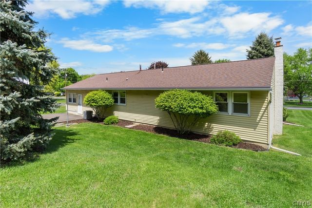 4421 Whedon Road, Camillus, NY 13031