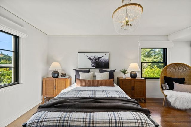 670 Edgewood Road, San Mateo, CA 94402