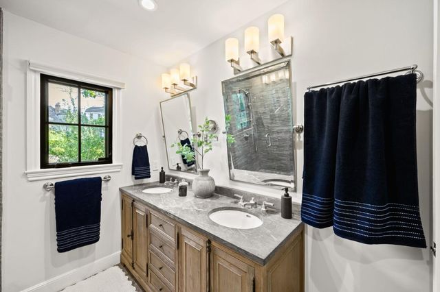 670 Edgewood Road, San Mateo, CA 94402