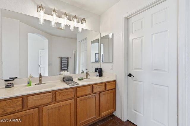 1761 W BROOKWOOD Court, Phoenix, AZ 85045