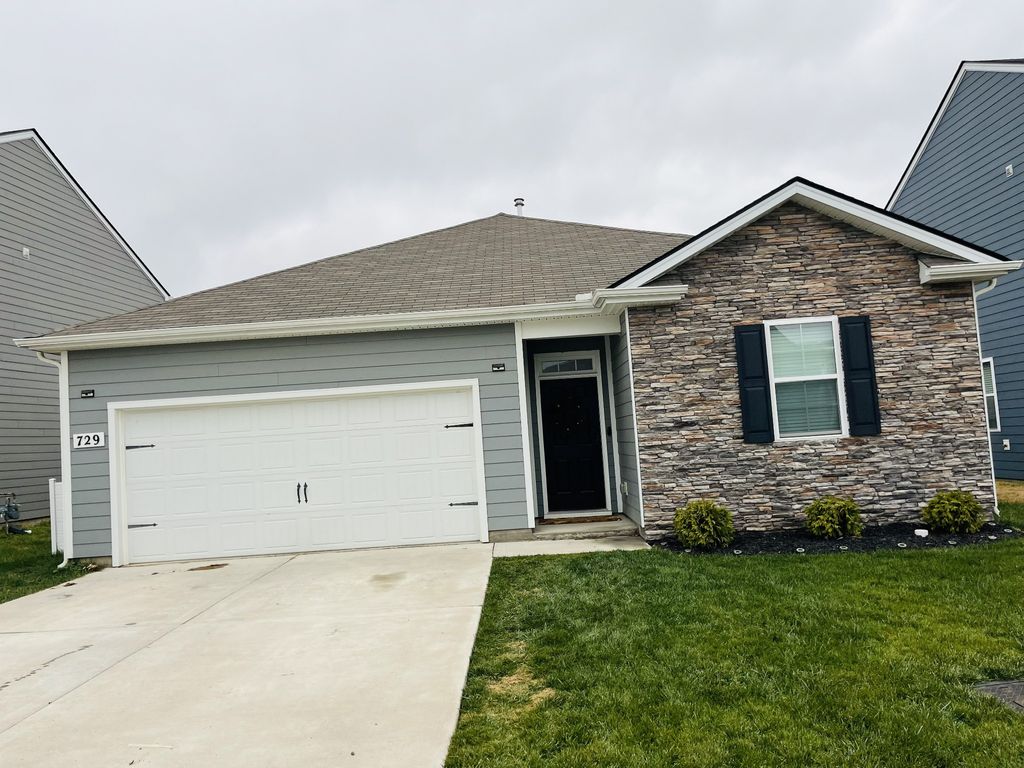 729 Pintail Pt, Lebanon, TN 37090