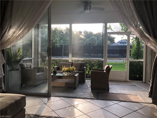 3715 Fieldstone BLVD 602, Naples, FL 34109