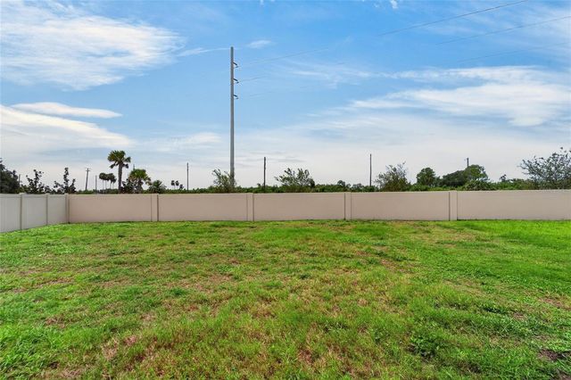 5119 WHITE CHICORY DRIVE, Apollo Beach, FL 33572