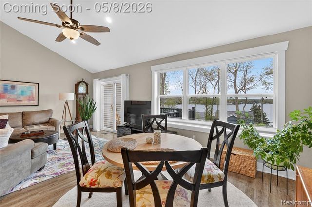 5847 Scenic Bluff Drive 28, Brighton, MI 48116