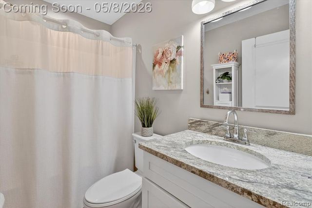 5847 Scenic Bluff Drive 28, Brighton, MI 48116