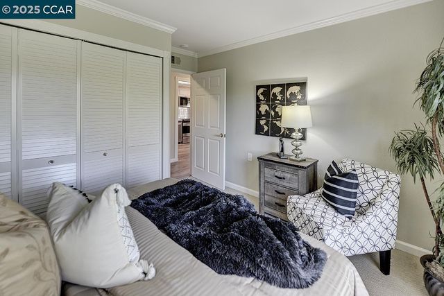 2424 Tice Creek Dr. 2, Walnut Creek, CA 94595