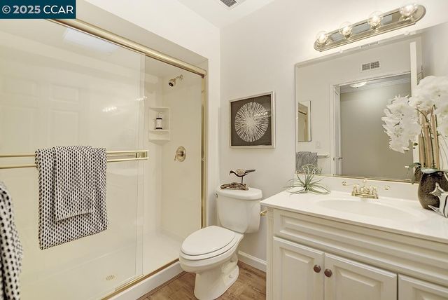 2424 Tice Creek Dr. 2, Walnut Creek, CA 94595