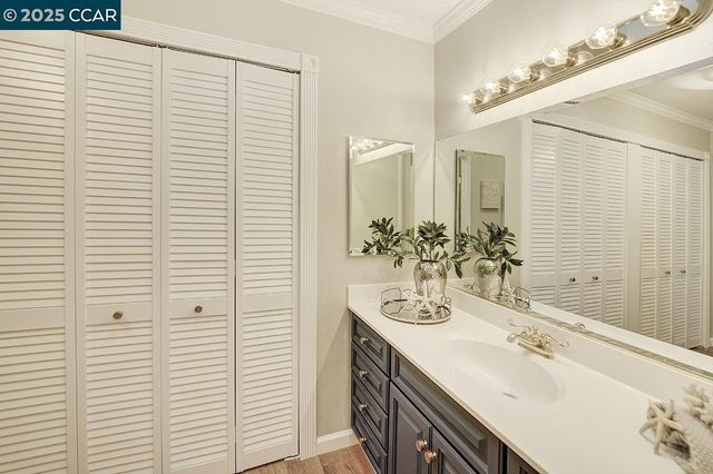 2424 Tice Creek Dr. 2, Walnut Creek, CA 94595