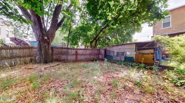 3117 6th Avenue, Troy, NY 12180