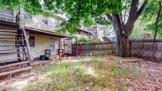 3117 6th Avenue, Troy, NY 12180