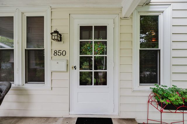 850 College Avenue, Bexley, OH 43209