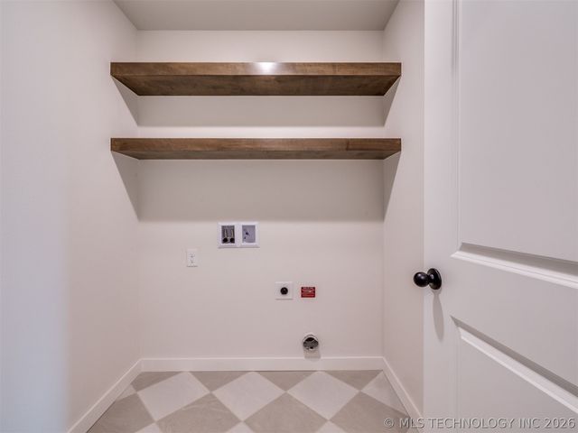 3461 E 153rd Street S, Bixby, OK 74008