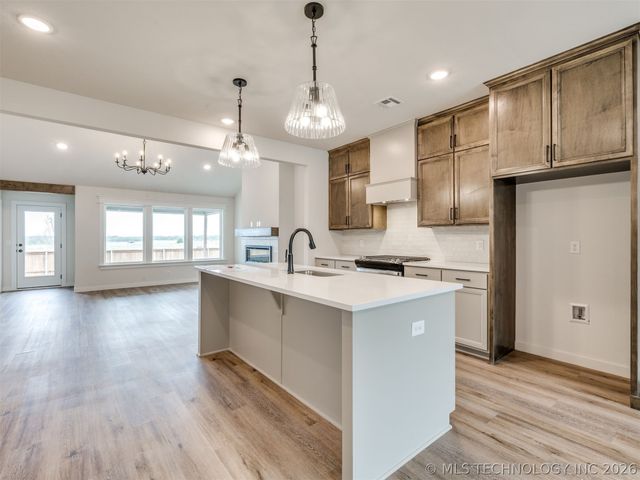 3461 E 153rd Street S, Bixby, OK 74008