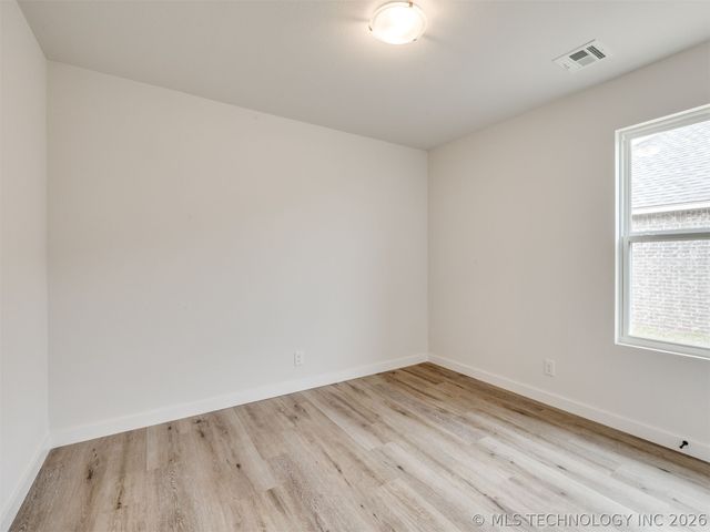3461 E 153rd Street S, Bixby, OK 74008