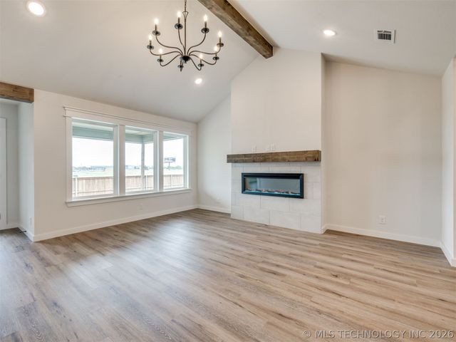 3461 E 153rd Street S, Bixby, OK 74008