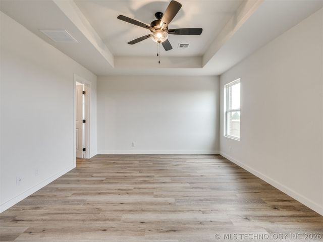 3461 E 153rd Street S, Bixby, OK 74008