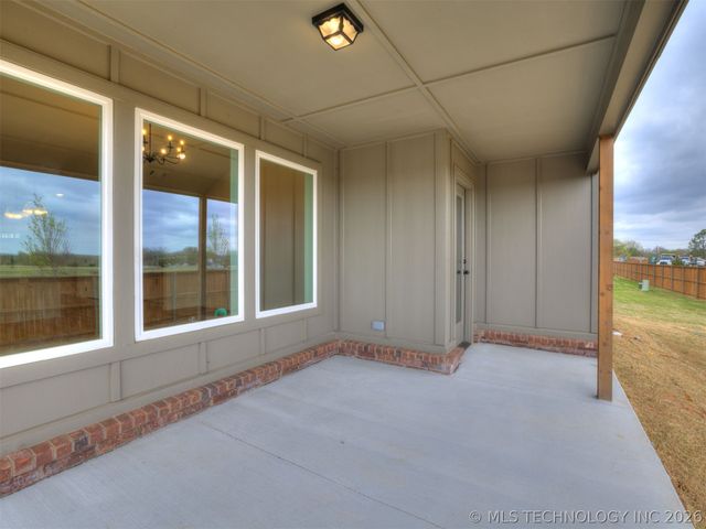 3461 E 153rd Street S, Bixby, OK 74008