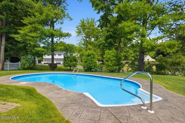 5504 Tansy Court, Guilderland, NY 12303