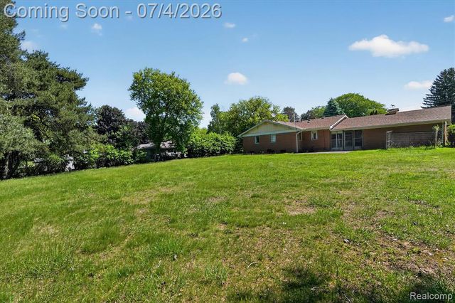 2091 N Irish Road, Davison, MI 48423