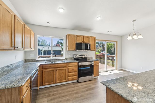 324 E 48th Street, Tacoma, WA 98404