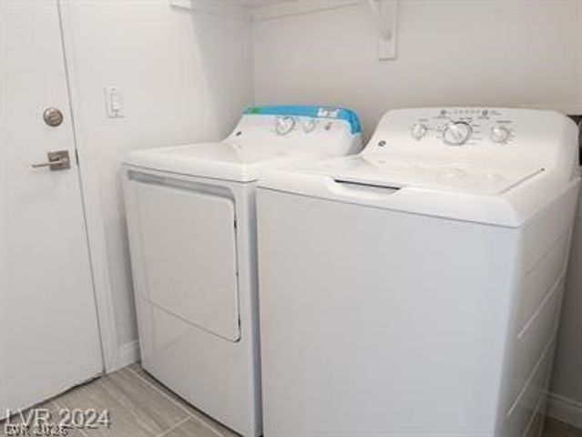 1424 Bugle Boy Drive, Henderson, NV 89014