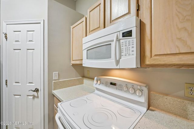 12306 FOREST GATE Drive S, Jacksonville, FL 32246