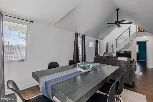 922 LONGWOOD AVE, Cherry Hill, NJ 08002