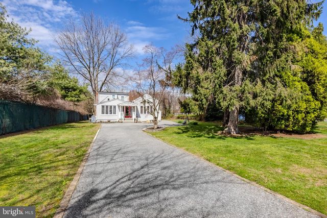 922 LONGWOOD AVE, Cherry Hill, NJ 08002