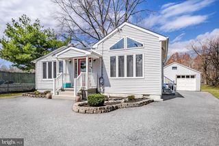 922 LONGWOOD AVE, Cherry Hill, NJ 08002