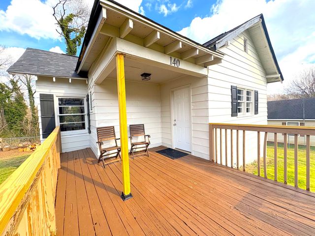 140 Riverview Street, Converse, SC 29329