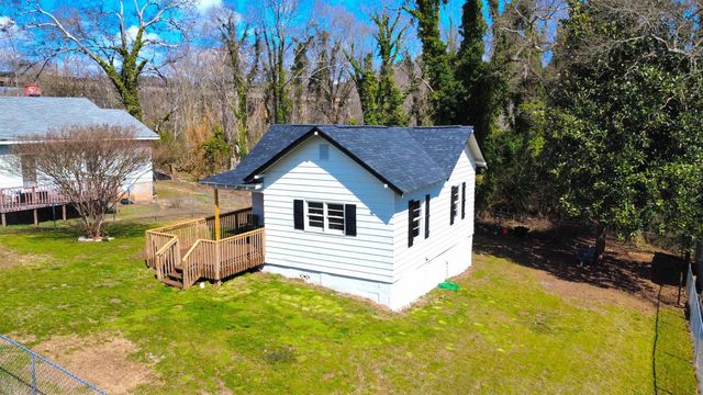 140 Riverview Street, Converse, SC 29329