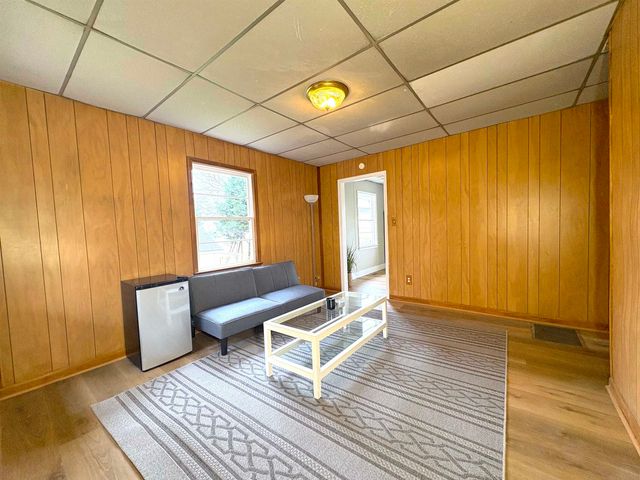 140 Riverview Street, Converse, SC 29329