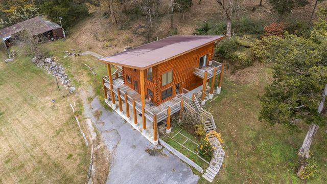 4664 Highway 64, E, Wartrace, TN 37183