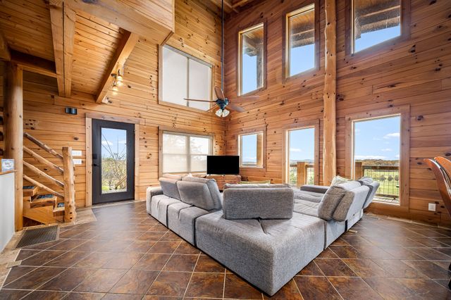 4664 Highway 64, E, Wartrace, TN 37183