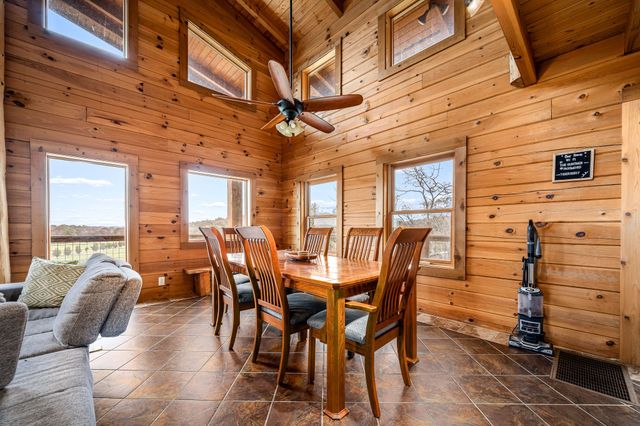 4664 Highway 64, E, Wartrace, TN 37183