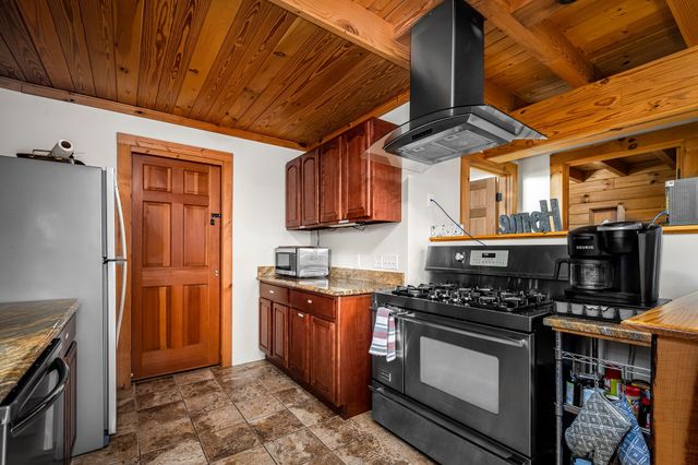 4664 Highway 64, E, Wartrace, TN 37183