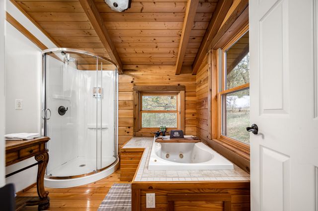 4664 Highway 64, E, Wartrace, TN 37183