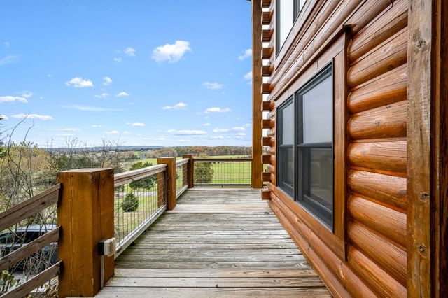 4664 Highway 64, E, Wartrace, TN 37183