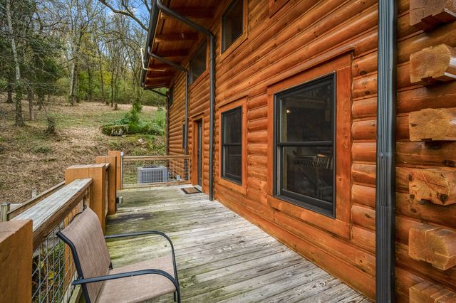 4664 Highway 64, E, Wartrace, TN 37183